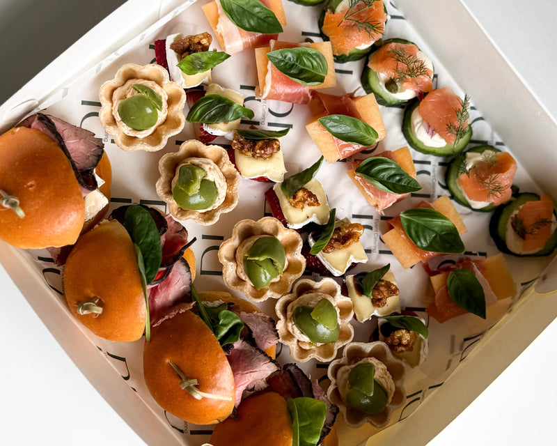Mixed Canapé Box